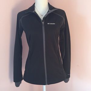 Light Columbia wind breaker